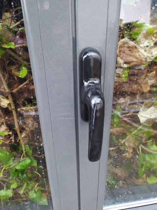 Ventana de aluminio gris grafito Precio negociable