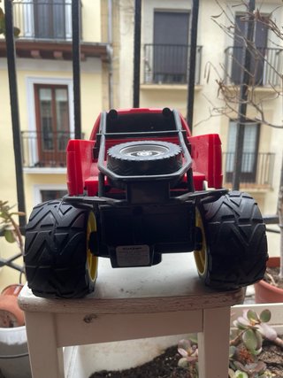 Coche Ford Raptor rojo