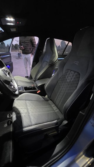 Volkswagen Golf 2021