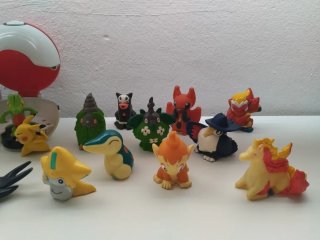 Lote Figuras Pokémon