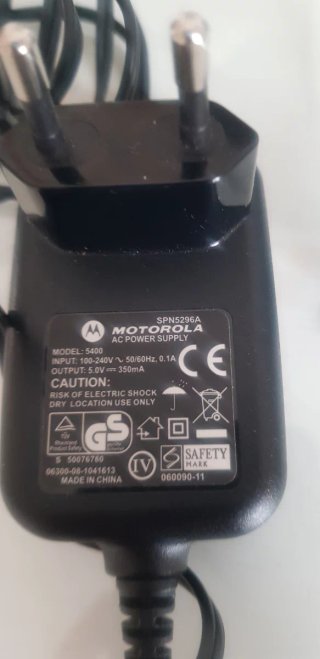 Cargador Motorola Antiguo