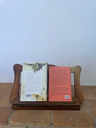 Atril de madera clásico para libros