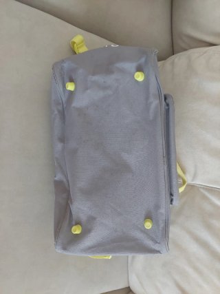 Bolso Real Madrid Gris y Amarillo