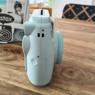 Cámara nueva Instax Mini 9 + carrete nuevo