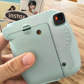 Cámara nueva Instax Mini 9 + carrete nuevo