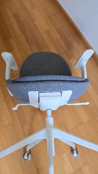 Silla de oficina Ikea HATTEFJÄLL gris