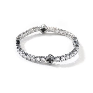 Pulsera de diamantes con tréboles negros