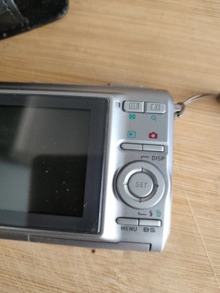 Cámara Casio Exilim 7.2 MP Plata