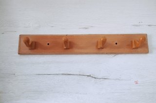 Perchero de madera