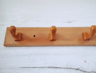 Perchero de madera