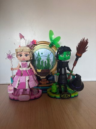 LEGO Wicked Elphaba y Glinda Figuras 75682