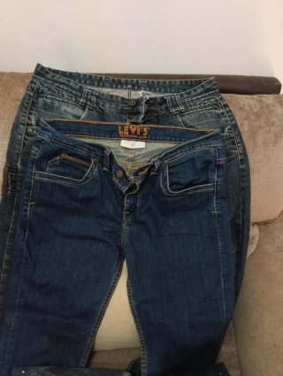 Lote 3 Pantalones Vaqueros Levi's y 2 fórmula jove
