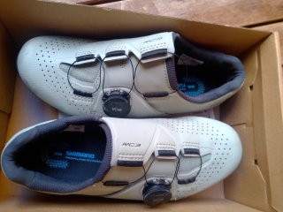 Zapatillas Shimano RC3W Talla 38 Mujer + Calas