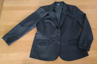 Americana Negra Mujer T50 (48 real)