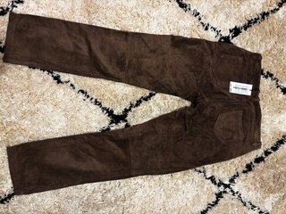 Pantalón Bimba y Lola ante nuevo T42, equivale 38