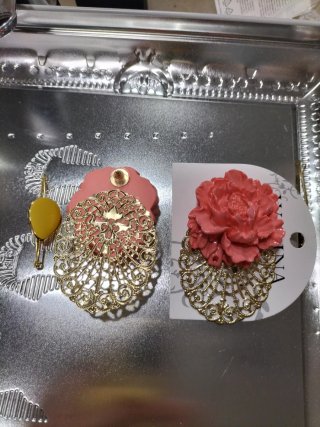 Pendiente Flamenca Walina Flor Rosa y Dorado Nuevo