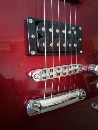 Guitarra LTD Viper 50 Roja