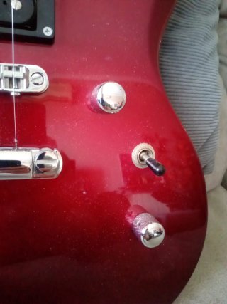 Guitarra LTD Viper 50 Roja