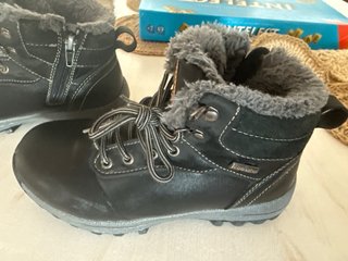 Botas invierno niño talla 34