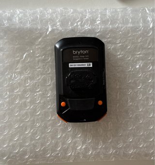 Bryton Rider 320 Ciclocomputador + Soporte