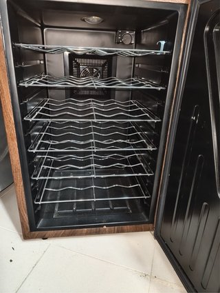 Vinoteca 65L estilo madera – nevera para vinos