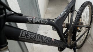 Bicicleta Decathlon Fire Negra