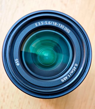 Objetivo Sony 18-135mm OSS Nuevo