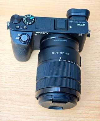 Objetivo Sony 18-135mm OSS Nuevo