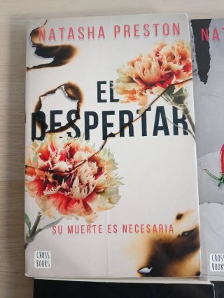 Libros Natasha Preston