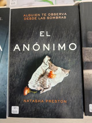 Libros Natasha Preston