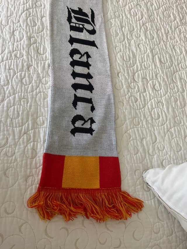 Bufanda Adidas Real Madrid Negociable