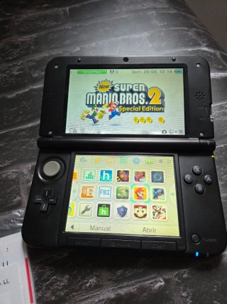 Consola Nintendo 3DS XL Roja