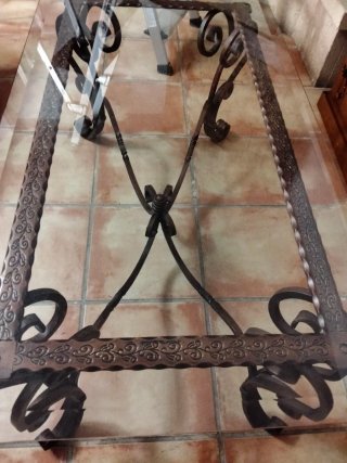 Sillas de madera con asiento de esparto nuevas