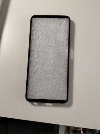 Funda móvil carbono con MagSafe