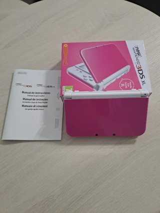 Nintendo 3DS Rosa y Blanca