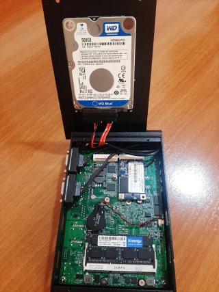 Mini PC Negro