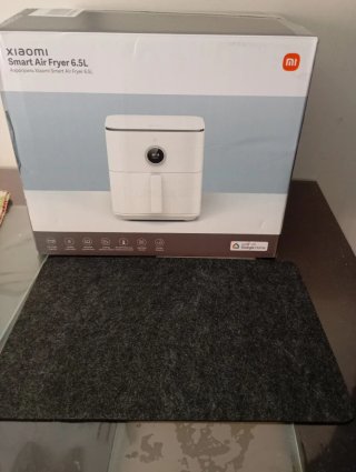 Freidora de aire blanca 6.5L regalo alfombrilla.