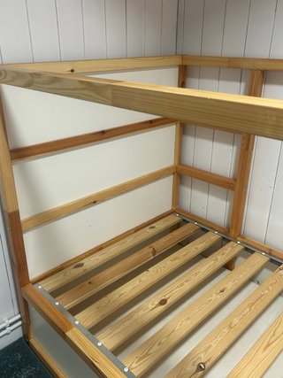 Litera infantil de madera kura