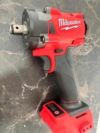 Pistola de Impacto Milwaukee