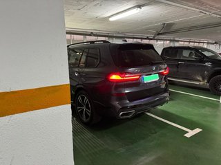 BMW X7 2022