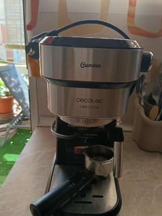 Cafetera Cecotec Cumbia / Cafelizzia