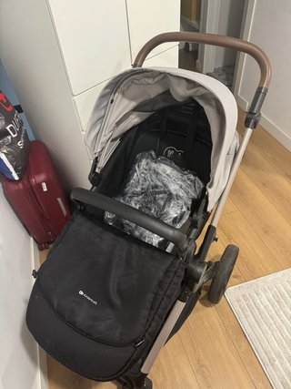 Carrito de bebé Kinderkraft MOOVY 2 XL Gris