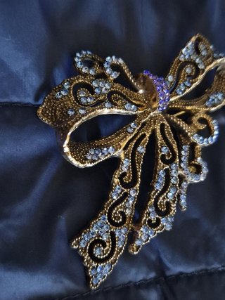 Spilla vintage bigiotteria