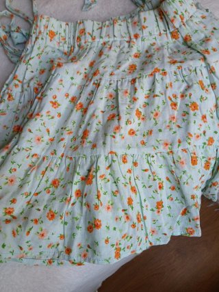 Conjunto Bershka Top y Falda Estampado Floral