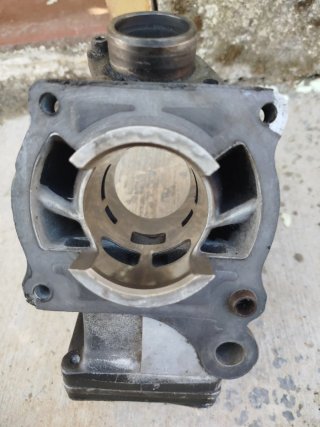 Cilindro, pistón y láminas Cagiva Aletta Oro 125