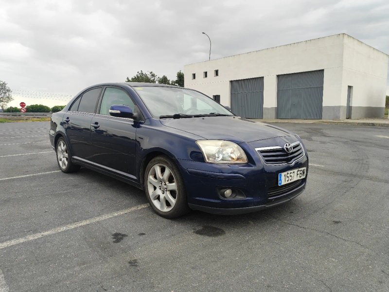 Toyota Avensis 2006 - foto 1