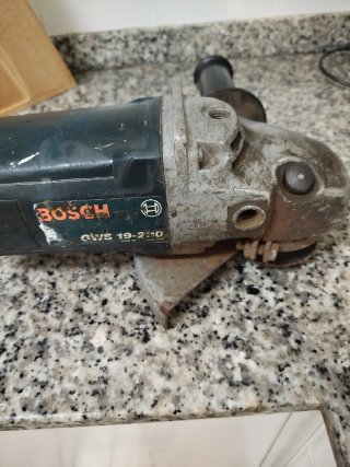 Amoladora Bosch GWS 19-230