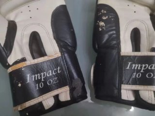 2 Guantoni Leone guanti per Boxe e/o Arti Marziali