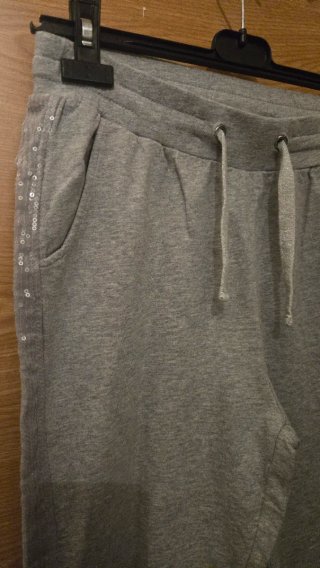 Pantalón chándal gris talla S