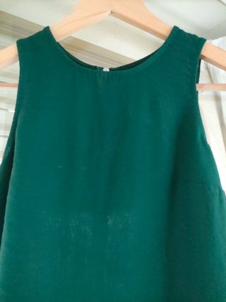 Blusa sin mangas verde Stradivarius Talla S